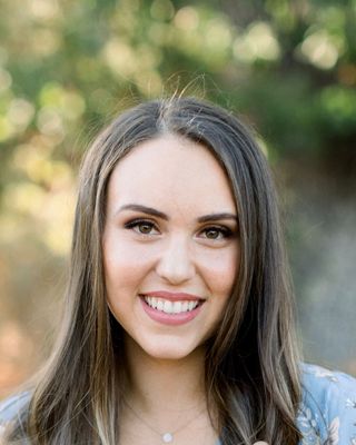 Photo of Danielle Hoffman, Marriage & Family Therapist, MS, LMFT