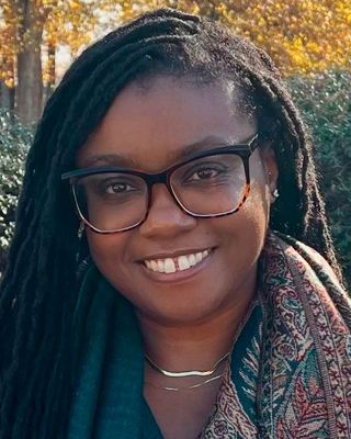 Photo of Kiara Jones, Counselor, LMHC