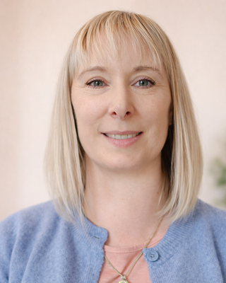Photo of Helen Chase, Psychotherapist, MBACP Accred