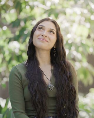 Photo of Alyssa Fernandez, Pre-Licensed Professional, APCC
