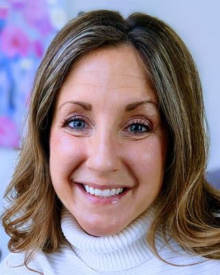 Photo of Courtney McClellan, Clinical Social Work/Therapist, LCSW