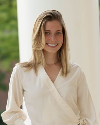 Photo of Lauren Robinson, Counselor, LPCA