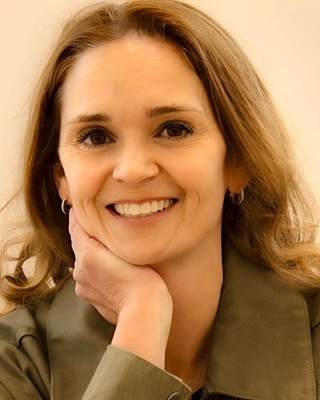 Photo of Mandy LeComte, Clinical Social Work/Therapist, LICSW