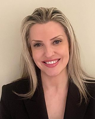 Photo of Maya Macbeth, Registered Psychotherapist (Qualifying), MACP