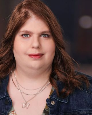 Photo of Laura M Kiernan, Clinical Social Work/Therapist, LSW, JD