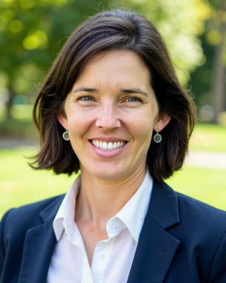 Photo of Laurel Sisler DeWitt, Clinical Social Work/Therapist, LCSW, LCAS, CCS