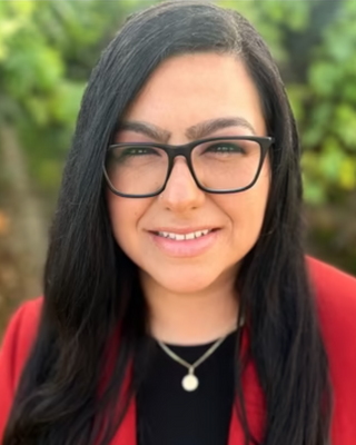 Photo of Chantal Guillen, Marriage & Family Therapist, LMFT