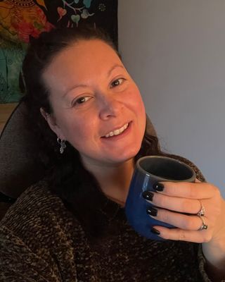 Photo of Maya Rosser, Counsellor, PNCPS Acc.