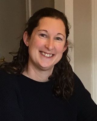 Photo of Justine De Leon, Clinical Social Work/Therapist, LCSW