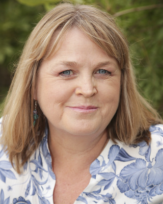 Photo of Lisa Haslam, Counsellor in Sydney, NSW