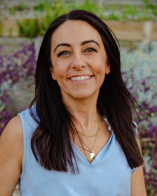 Photo of Linda Bartolone, Counsellor, MC, ACA-L2