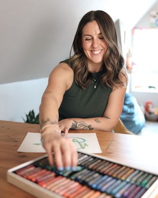 Photo of Lauren Bowering - InnerSpace Art Therapy, Registered Psychotherapist, BFA, DKATI, RP