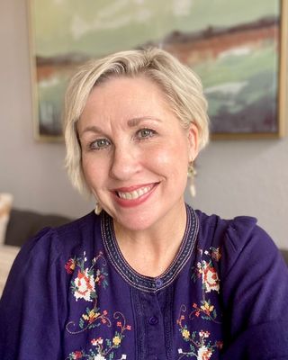 Photo of Erin van der Veen, Licensed Professional Counselor, MA, LPC