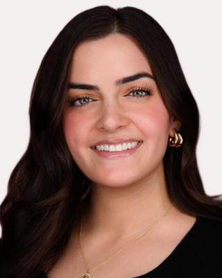 Photo of Ariana Taghaddos, LMHC