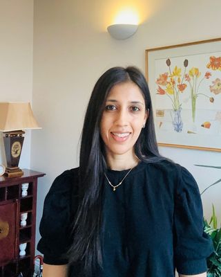 Photo of Roshni Jina, Psychotherapist, MSc, MBACP