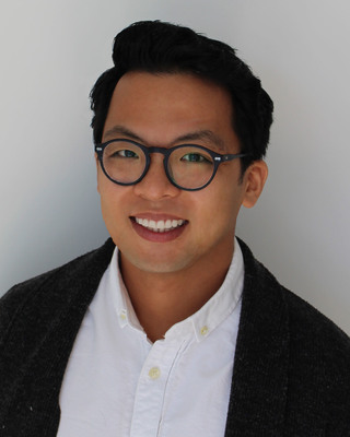 Photo of Jason Lam, RCSW, Registered Social Worker