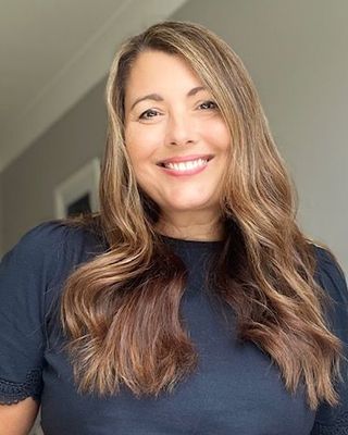 Photo of Samantha Suzy Crowson, Psychotherapist, MSc, MBACP Accred