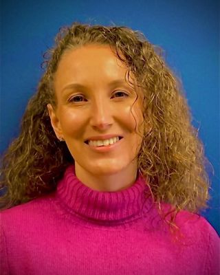 Photo of Nora Hewson, Clinical Social Work/Therapist, LICSW