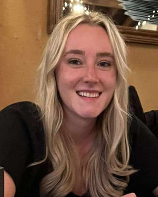 Photo of Brianna Lazzaro, Registered Psychotherapist, MS