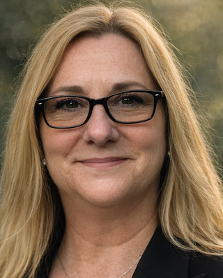Photo of Holly Hopkins Shah, Psychologist, PsyD
