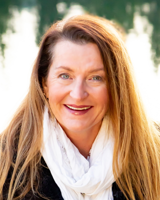 Photo of Barclay Buss, Marriage & Family Therapist, LMFT
