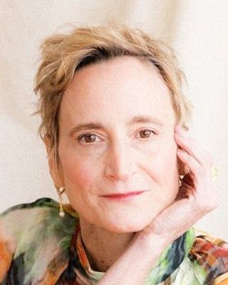 Photo of Laura Swinford, Clinical Social Work/Therapist, LCSW, SEP, RYT