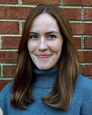 Photo of Julia Kee, LCSW Associate, LCSWA