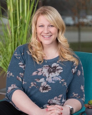 Photo of Mollie McRae, MSW, LCSW, SAC-IT, Clinical Social Work/Therapist in Onalaska