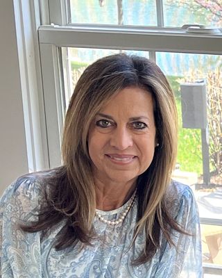 Photo of Aura R. Deschamps, Psychologist in 46290, IN
