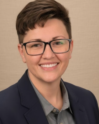 Photo of Faith Hanshew, Clinical Social Work/Therapist, LICSW