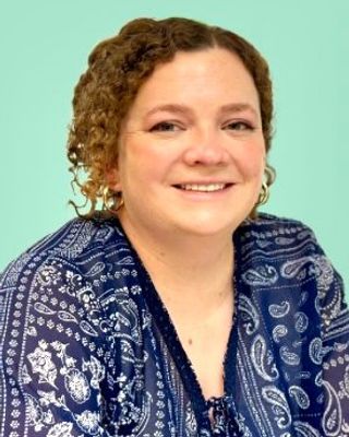 Photo of Sarah Picken, Clinical Social Work/Therapist
