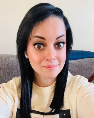 Photo of Lizzy Bradshaw, Counselor, ACMHC