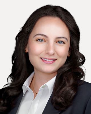Photo of Selin Oney, Marriage & Family Therapist Associate, MA, AMFT