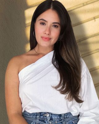 Photo of Victoria Marie Rodriguez, Registered Mental Health Counselor Intern, RMHCI