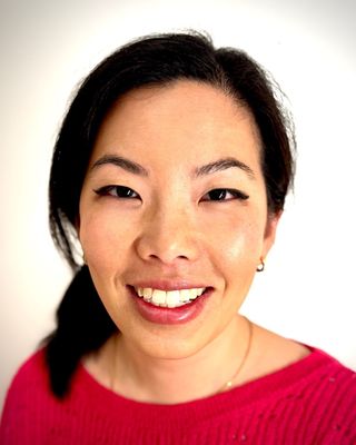 Photo of Michelle Lo, Registered Psychotherapist, ND, RP