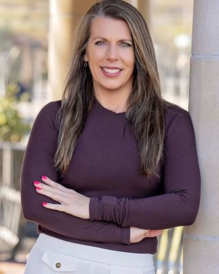 Photo of Kelly Cole- - Anxiety and Relationship Therapy , Clinical Social Work/Therapist, MSW, LISW-S