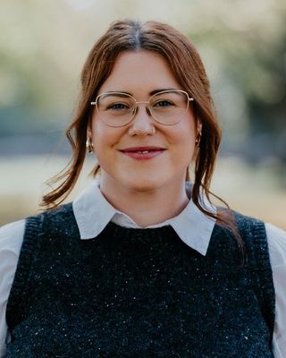 Photo of Yasmin Lewis - Yasmin Lewis - Evermore Counselling, Counsellor, MBACP