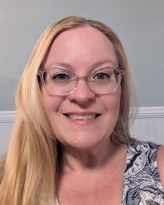 Photo of Bethany Tschappat, Licensed Professional Counselor, MS, NCC, LPC, CCTP, CCATP