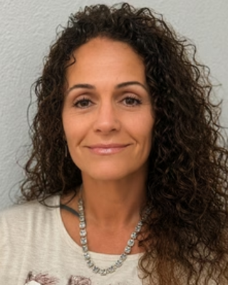 Photo of Evelyn Butler, Psychiatric Nurse Practitioner, PMHNP