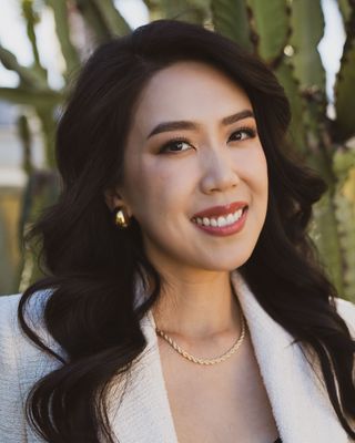 Photo of Tracy Chang, Marriage & Family Therapist in Los Altos Hills, CA