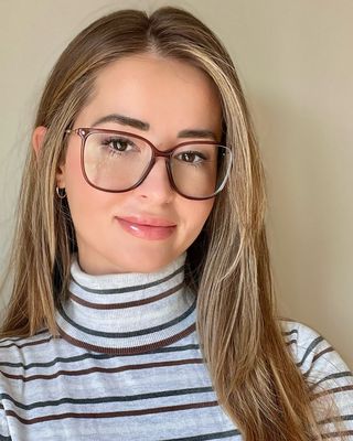 Photo of Sofia Hidershaj - Sofia Hidershaj - Trauma Informed Therapy, EMDR, Registered Psychotherapist (Qualifying), HBSc, MACP, EMDR