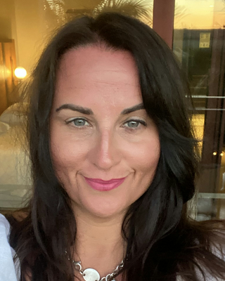 Photo of Josie Nicholson, Psychotherapist, MBACP Accred