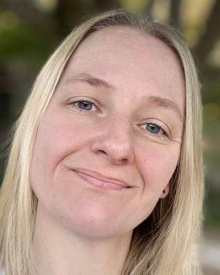 Photo of Niki Bonfield, Counsellor, ACA-L2