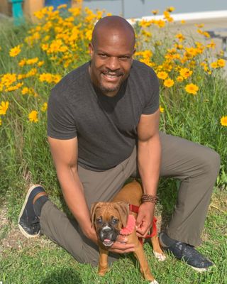 Photo of Kemuel Sean Hawkins, Counselor in Medical Village, Chicago, IL