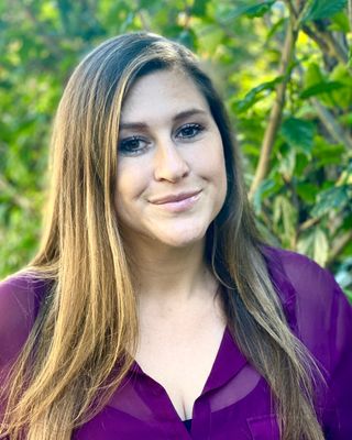 Photo of Teal Foster, Marriage & Family Therapist, LMFT