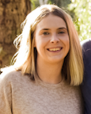 Photo of Emma Austin, Psychologist, MPsych, PsyBA - Clin. Psych