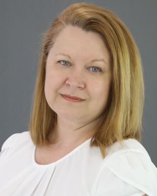 Photo of Hana Mazare, Registered Social Worker, MSW, BSW, RSW