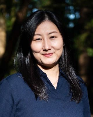 Photo of Fang Zhou, Counsellor, MA, CCC, RCC