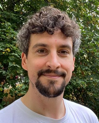 Photo of Robbie Barwick, Psychotherapist, MSc, MBABCP