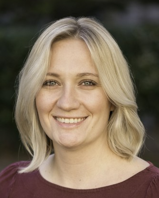 Photo of Karina Mueller, Clinical Social Work/Therapist, LCSW, MPA